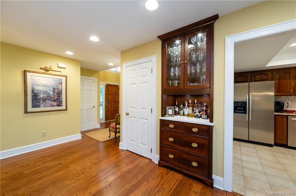 2003 Meadowood Lane Charlotte NC 28211