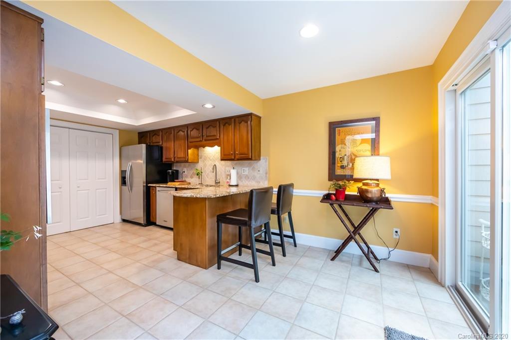 2003 Meadowood Lane Charlotte NC 28211