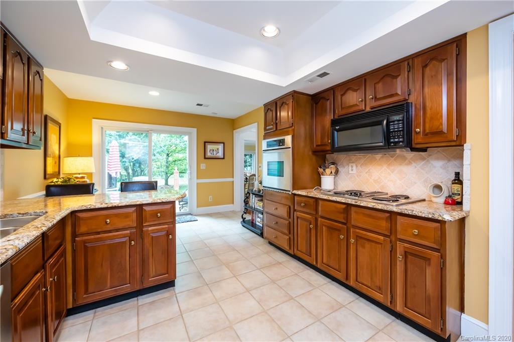 2003 Meadowood Lane Charlotte NC 28211