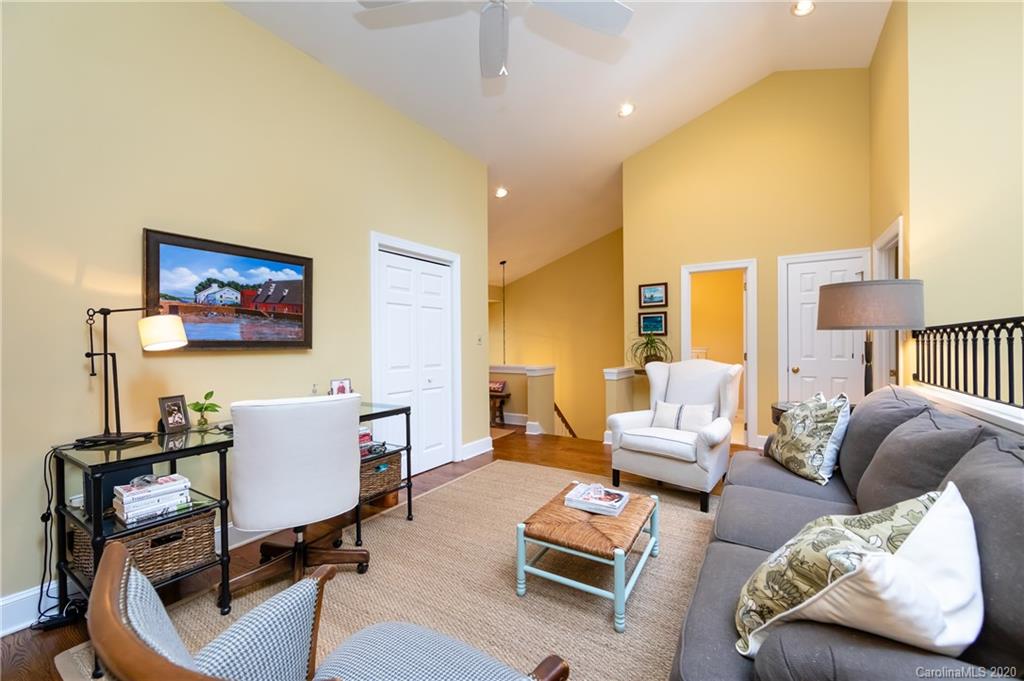 2003 Meadowood Lane Charlotte NC 28211
