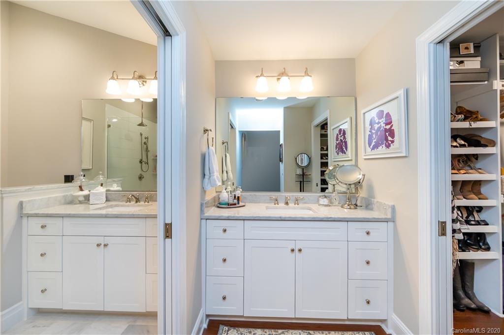 2003 Meadowood Lane Charlotte NC 28211
