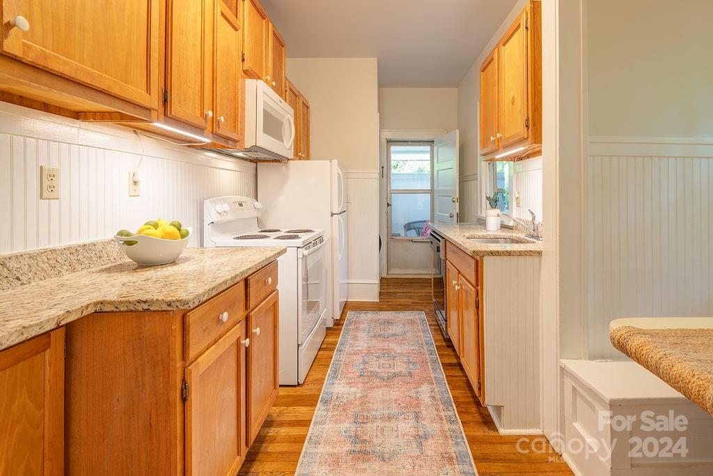 37 King Street Asheville NC 28804