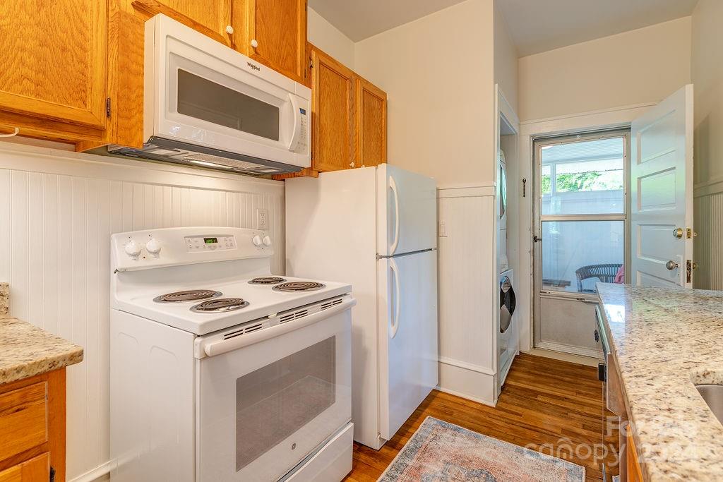 37 King Street Asheville NC 28804
