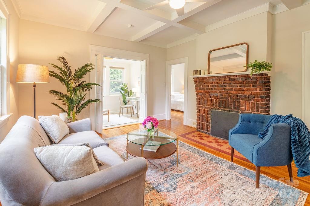 37 King Street Asheville NC 28804