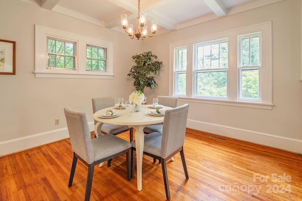 37 King Street Asheville NC 28804