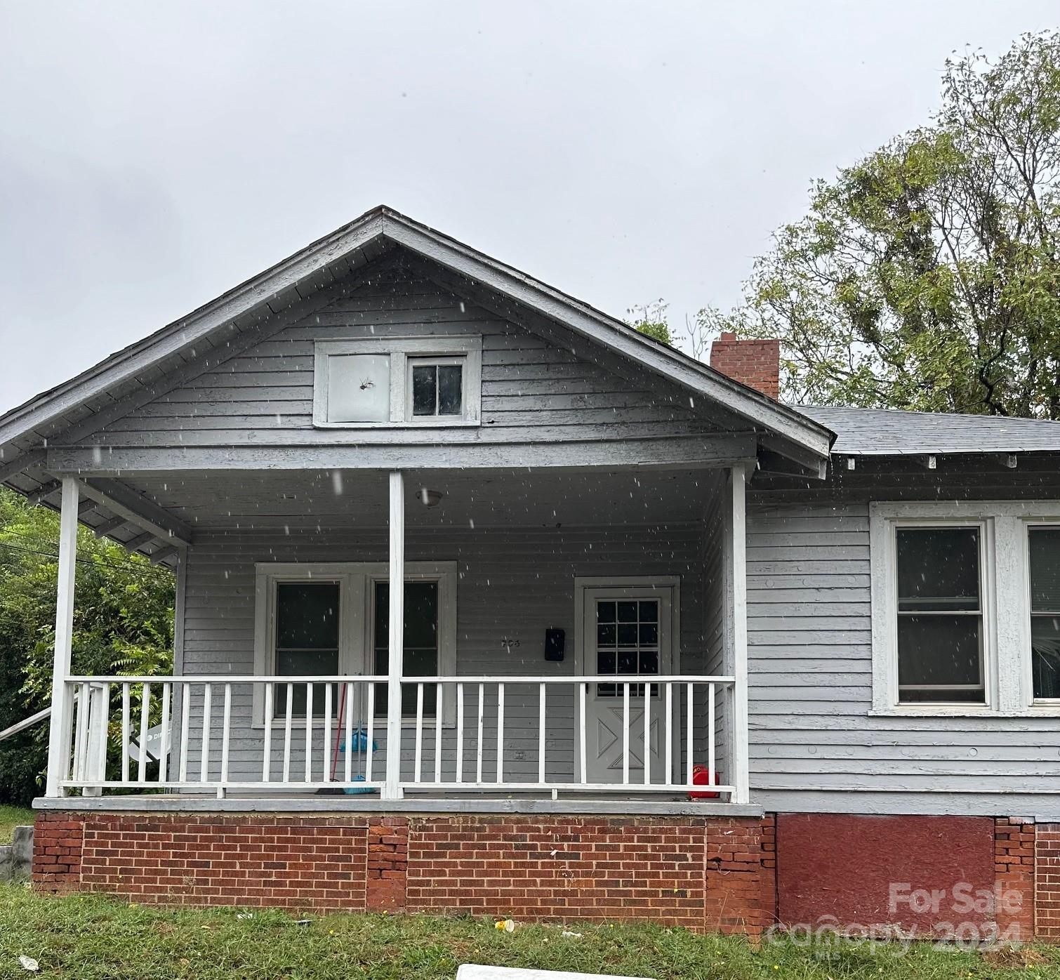 906 W 5th Avenue Gastonia NC 28052