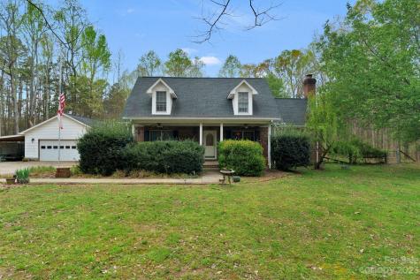 9225 Hutchinson Lane Charlotte NC 28216