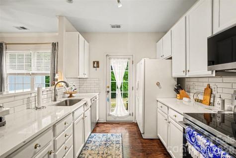 14735 Lions Paw Street Charlotte NC 28273