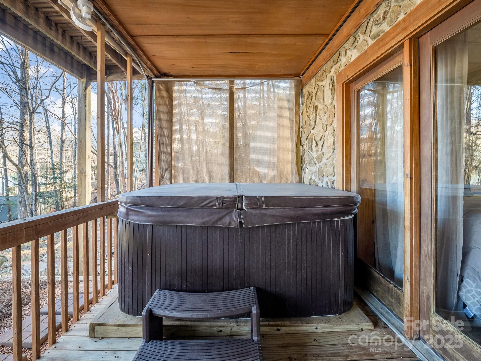 446 Rainbow Circle Lake Lure NC 28746