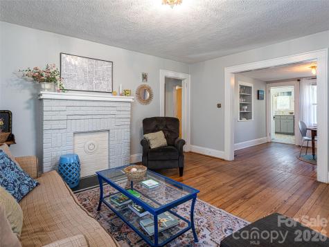 516 Onteora Boulevard Asheville NC 28803