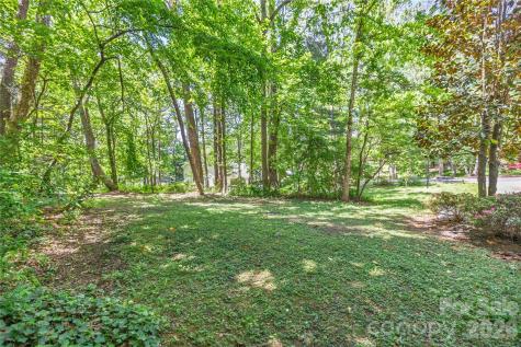 103 Hillside Drive Swannanoa NC 28778