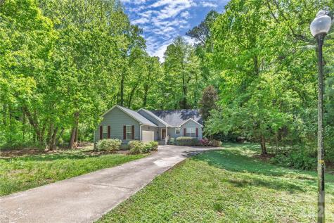 103 Hillside Drive Swannanoa NC 28778