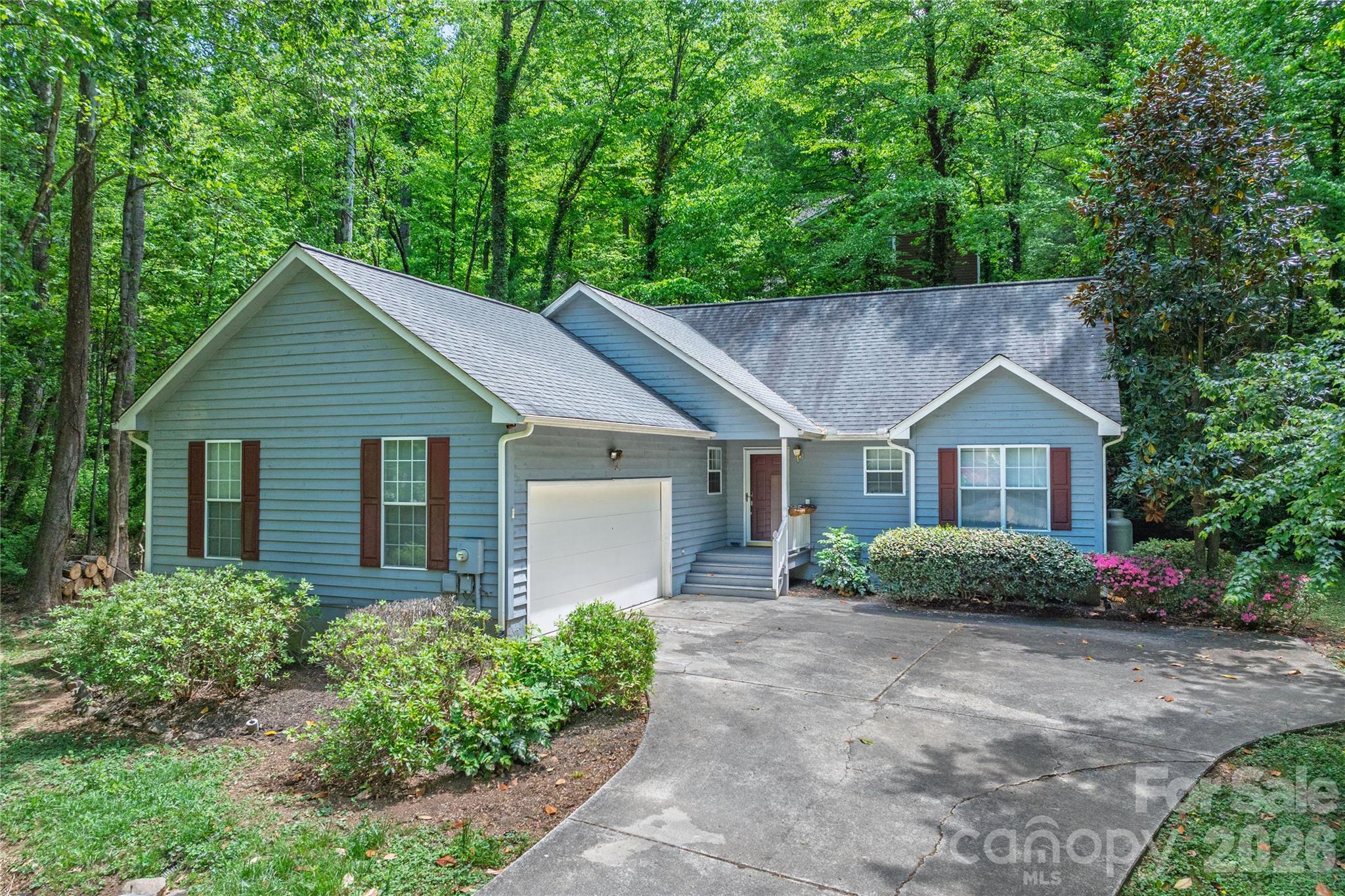 103 Hillside Drive Swannanoa NC 28778