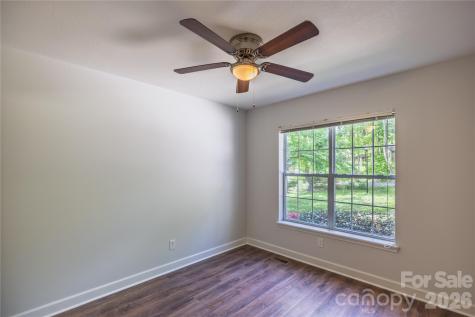 103 Hillside Drive Swannanoa NC 28778