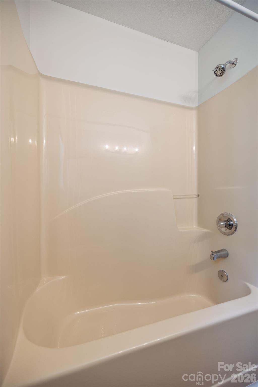 103 Hillside Drive Swannanoa NC 28778
