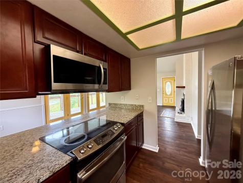 18 Briar Fork Way Fletcher NC 28732