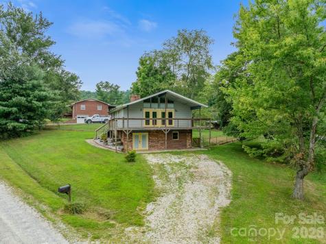 18 Briar Fork Way Fletcher NC 28732