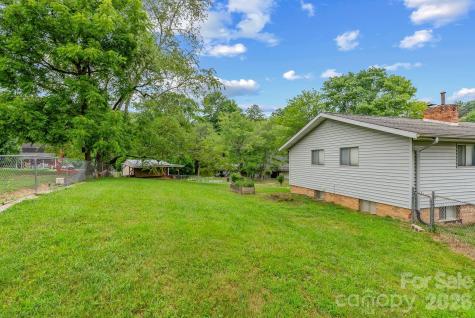 18 Briar Fork Way Fletcher NC 28732