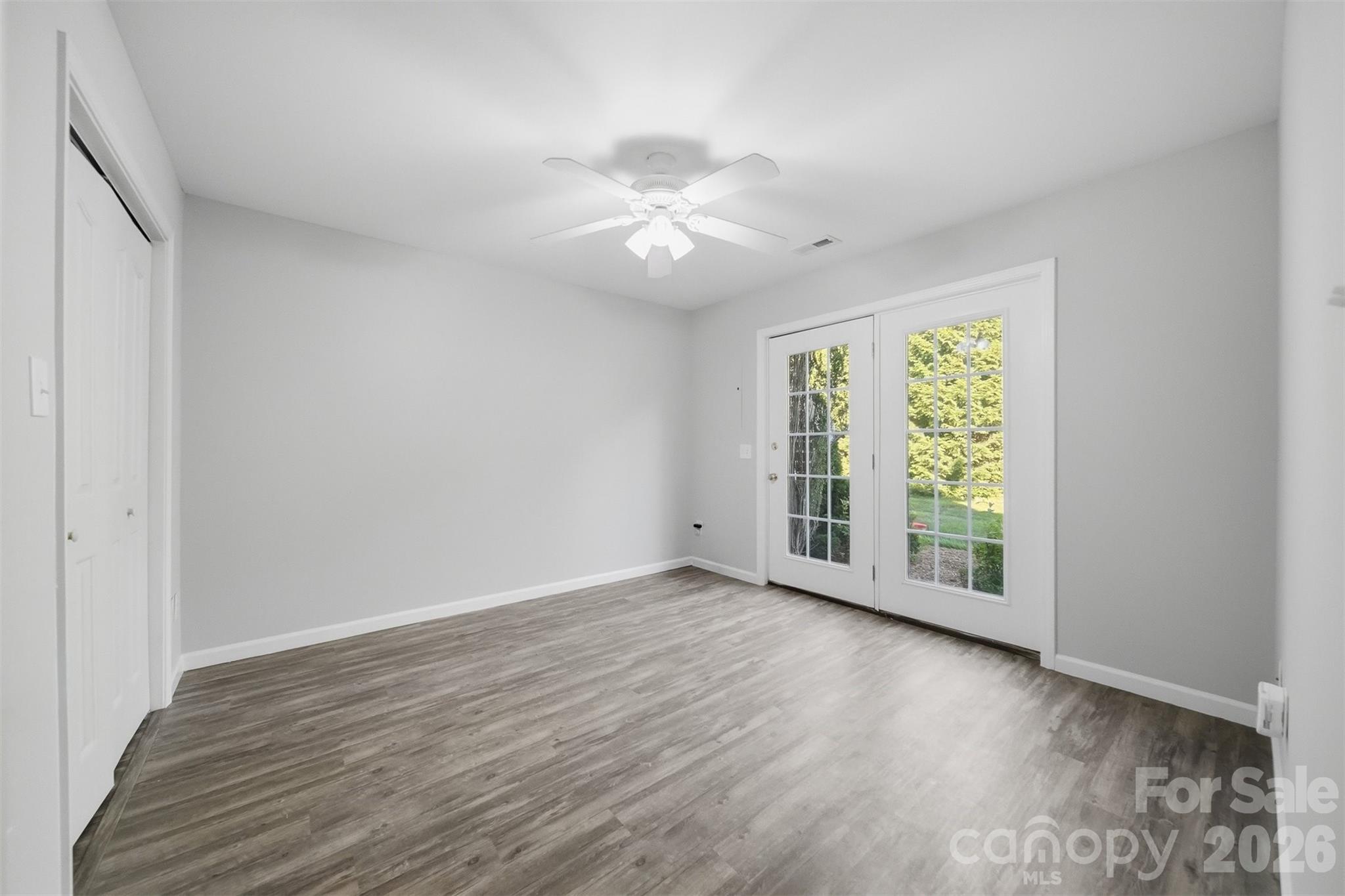 19 Heron Cove Loop Hickory NC 28601