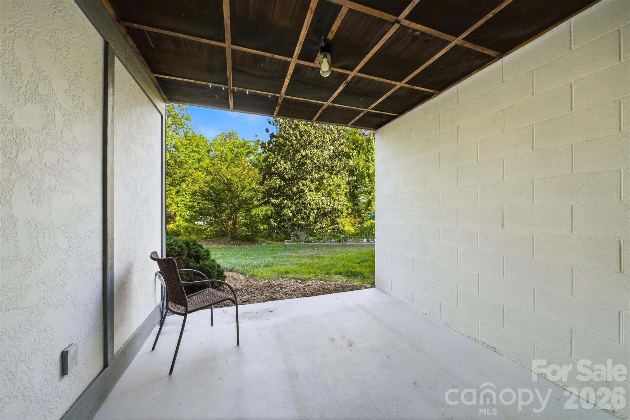 19 Heron Cove Loop Hickory NC 28601
