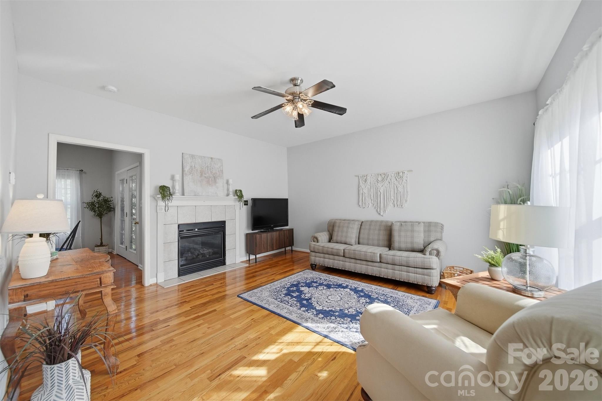 19 Heron Cove Loop Hickory NC 28601