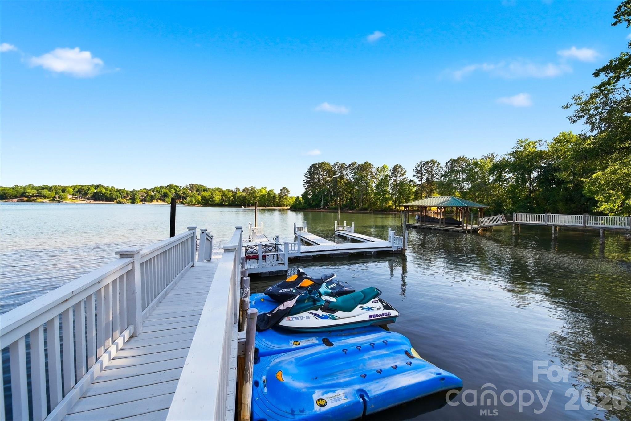 19 Heron Cove Loop Hickory NC 28601