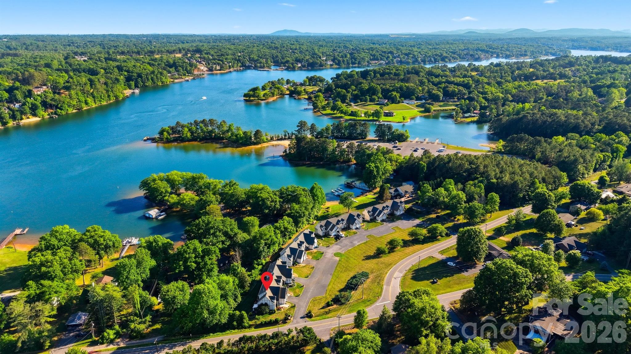19 Heron Cove Loop Hickory NC 28601