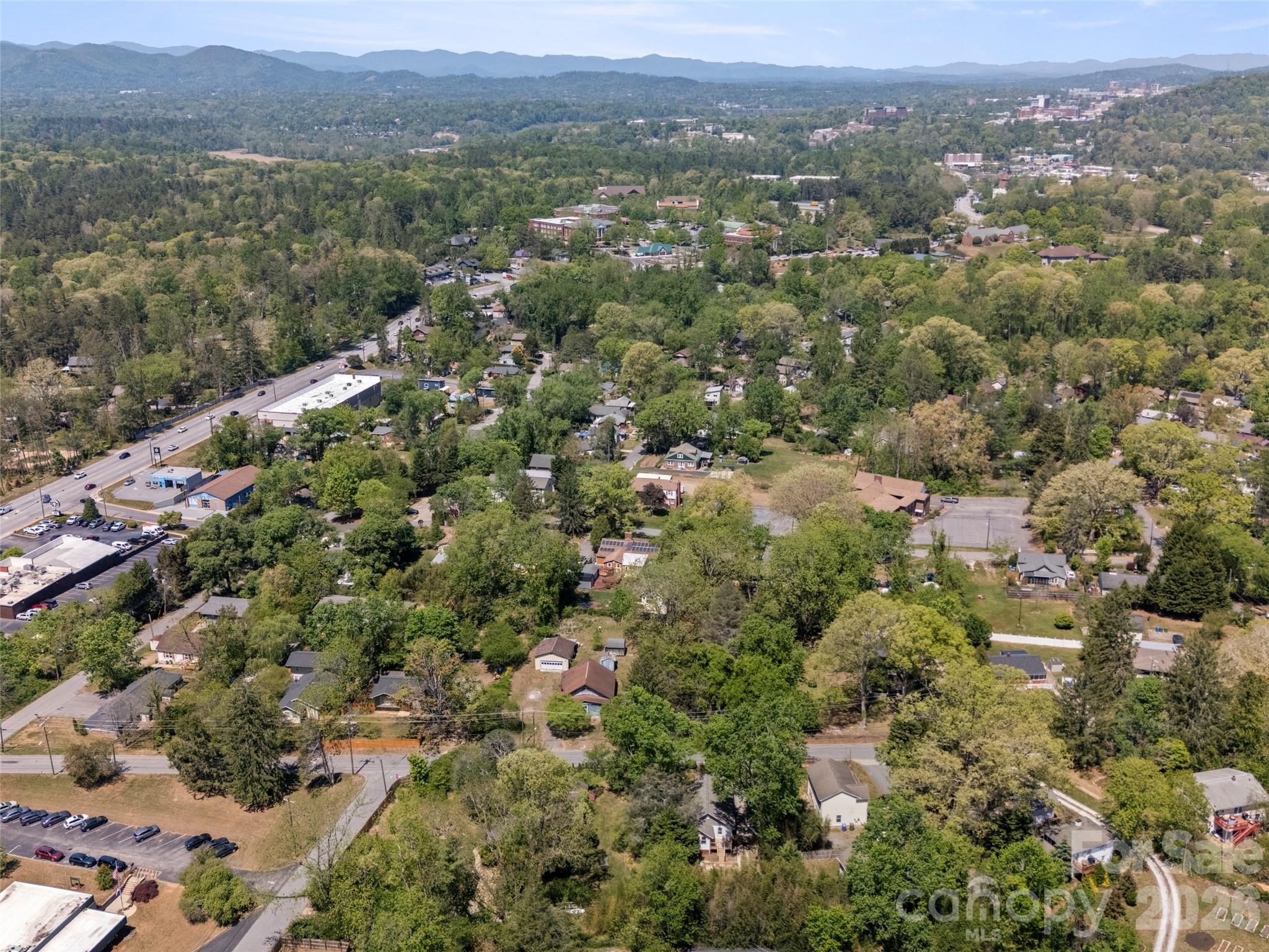 926 W Chapel Road Asheville NC 28803
