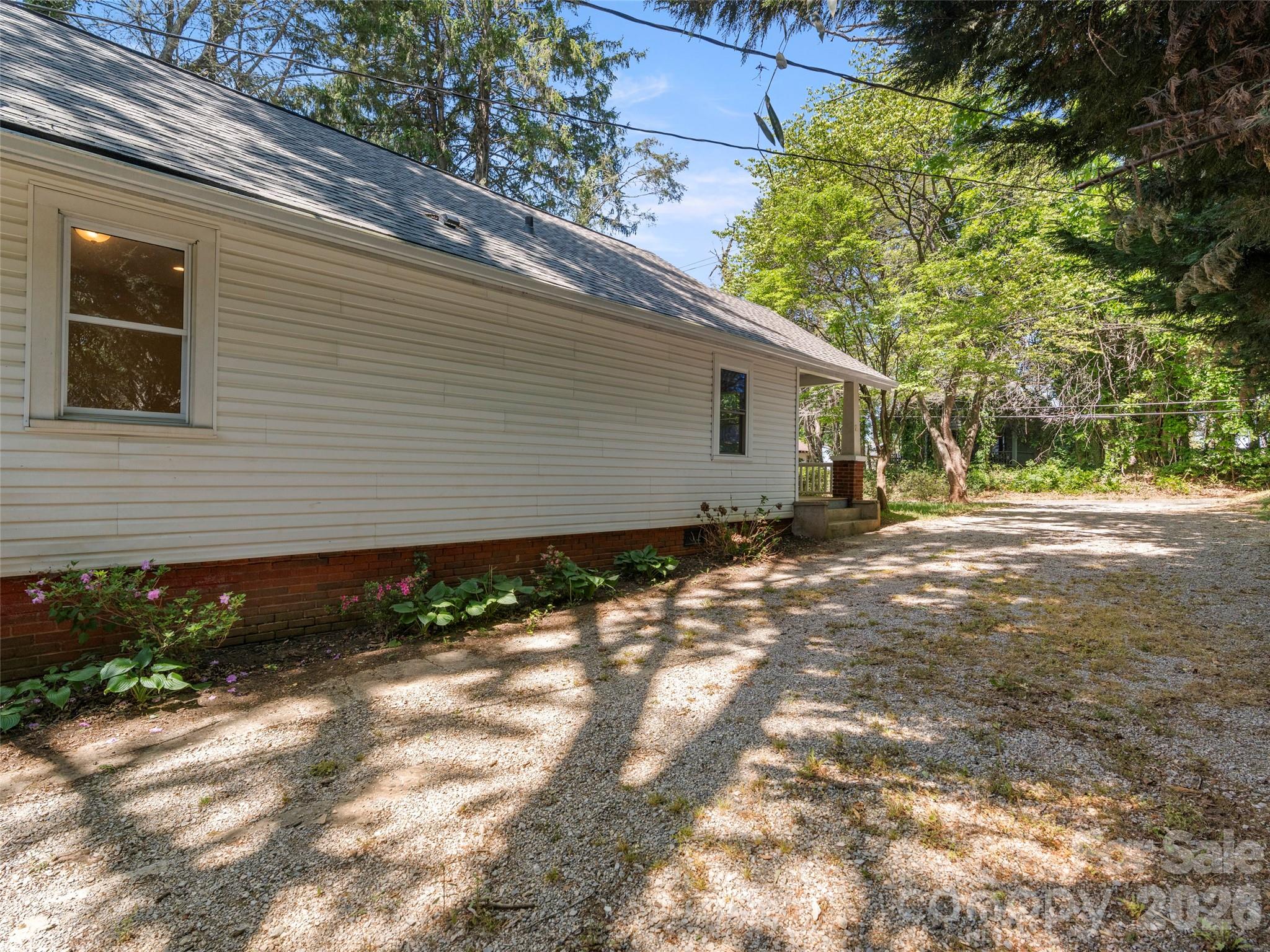 926 W Chapel Road Asheville NC 28803