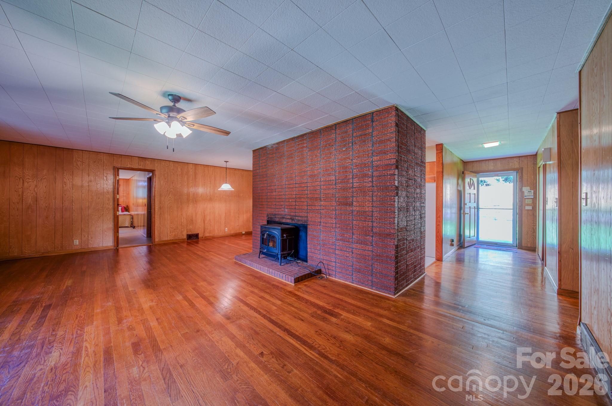 105 Alexander Avenue Swannanoa NC 28778