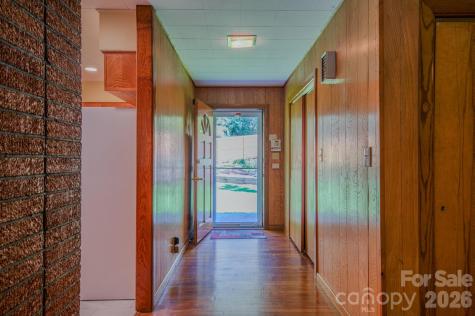 105 Alexander Avenue Swannanoa NC 28778
