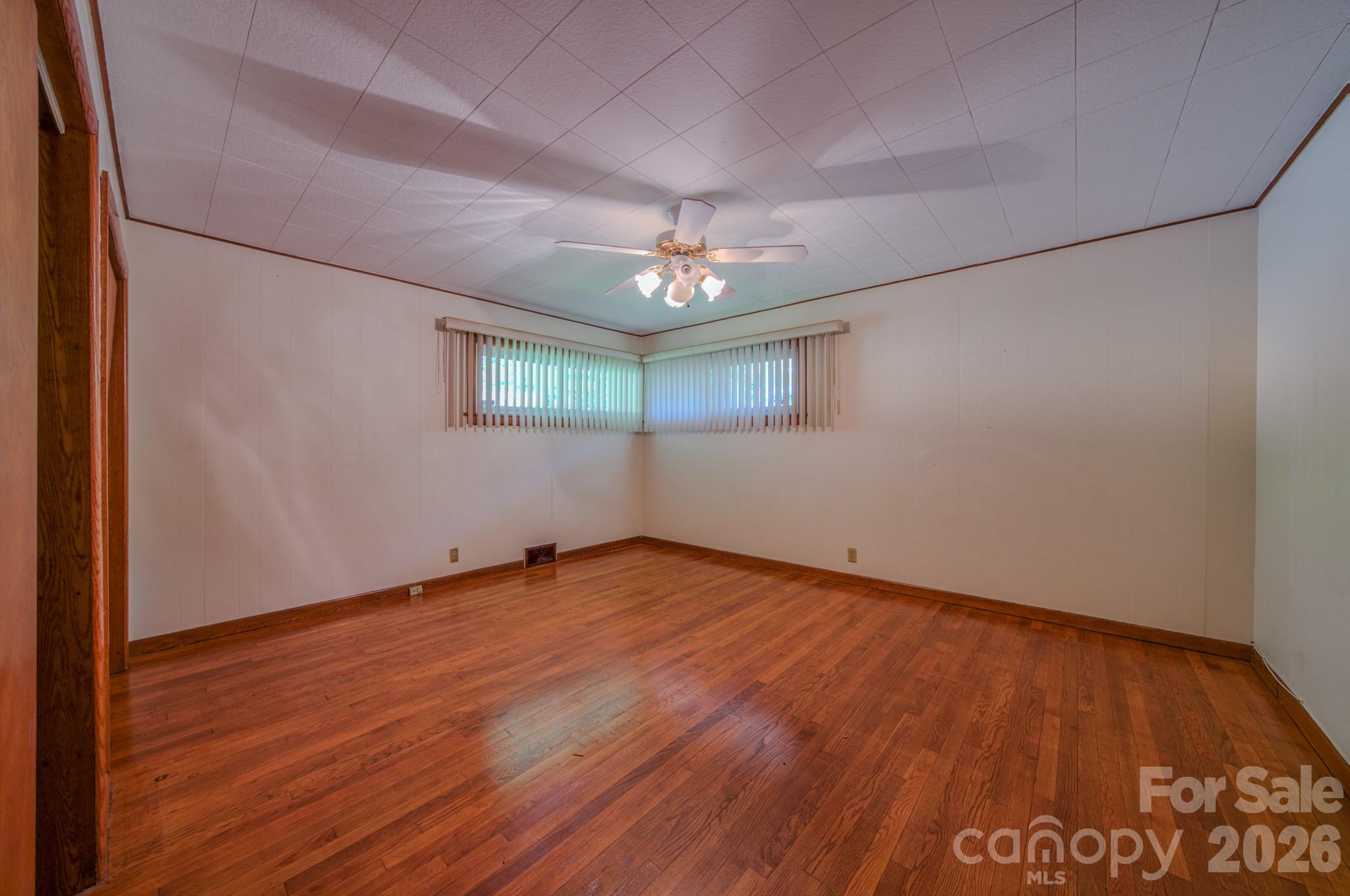 105 Alexander Avenue Swannanoa NC 28778