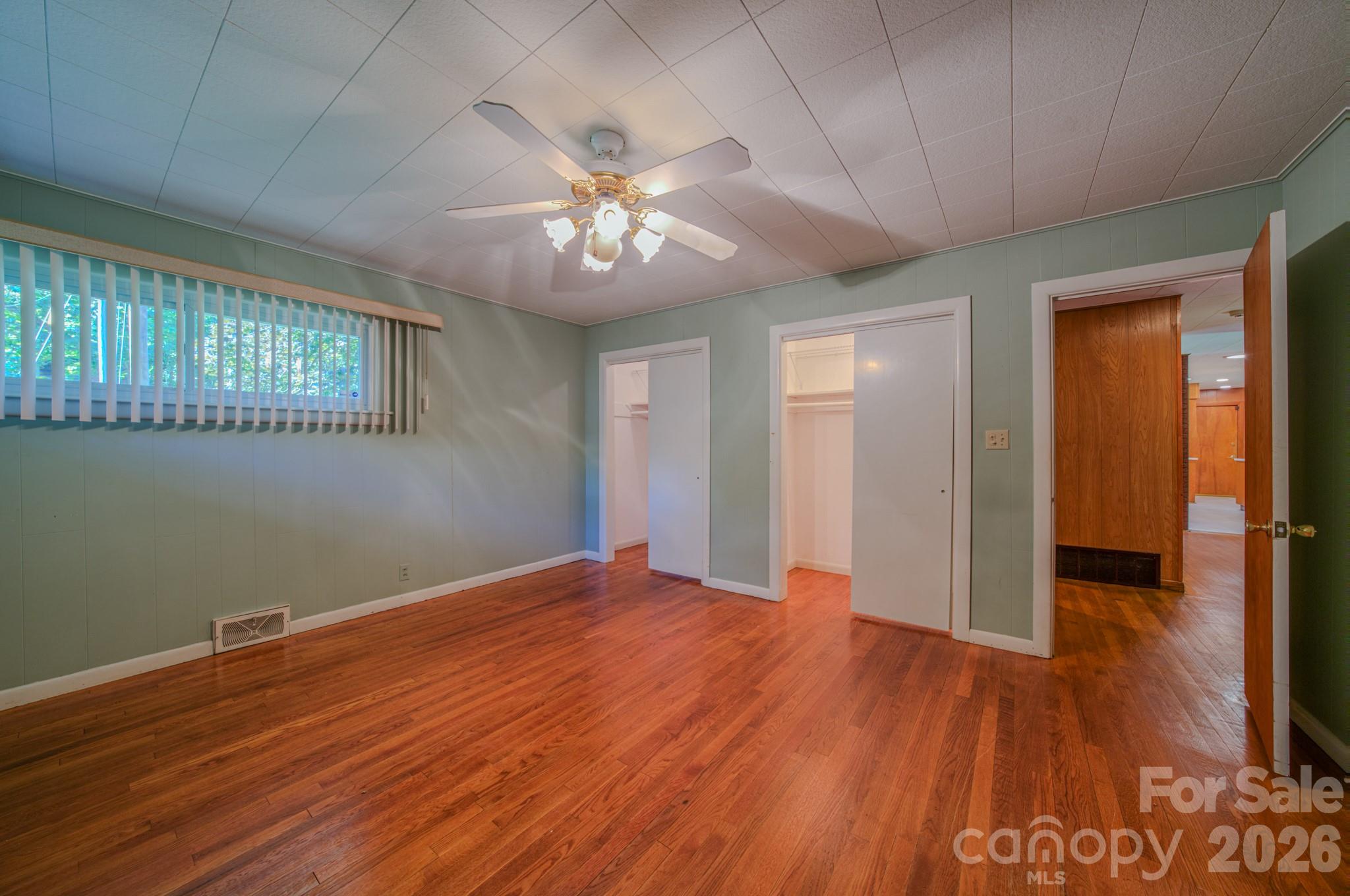 105 Alexander Avenue Swannanoa NC 28778