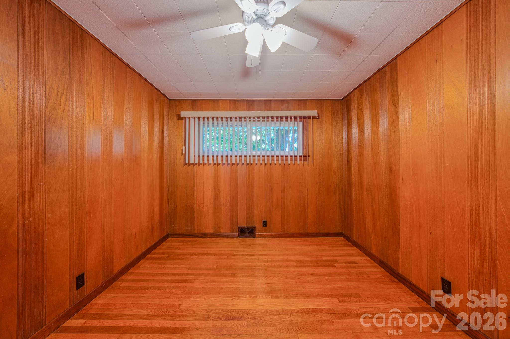 105 Alexander Avenue Swannanoa NC 28778
