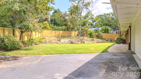 105 Alexander Avenue Swannanoa NC 28778