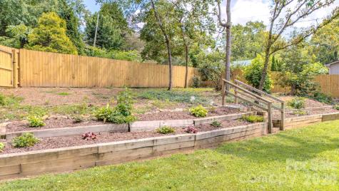 105 Alexander Avenue Swannanoa NC 28778