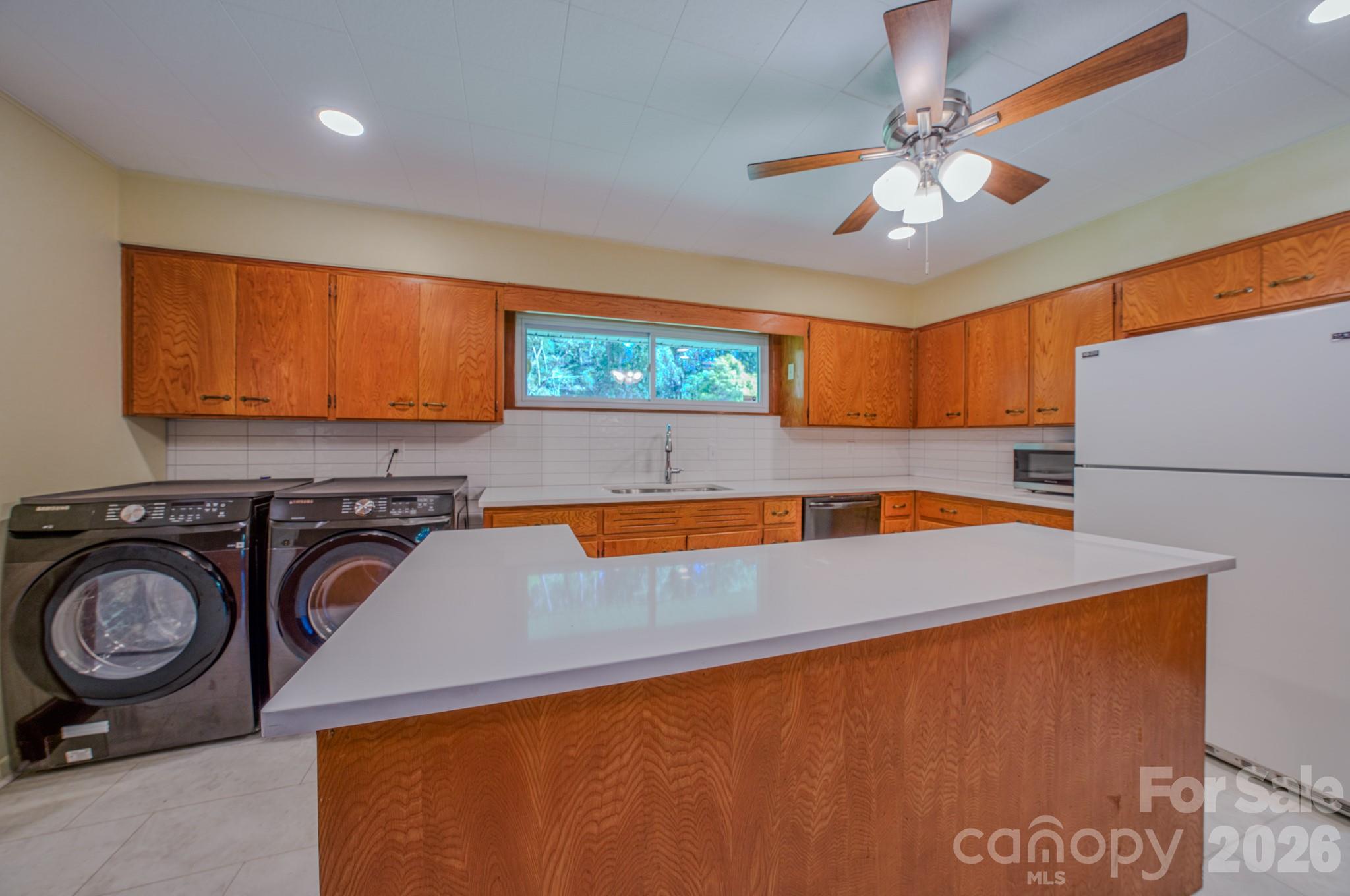 105 Alexander Avenue Swannanoa NC 28778