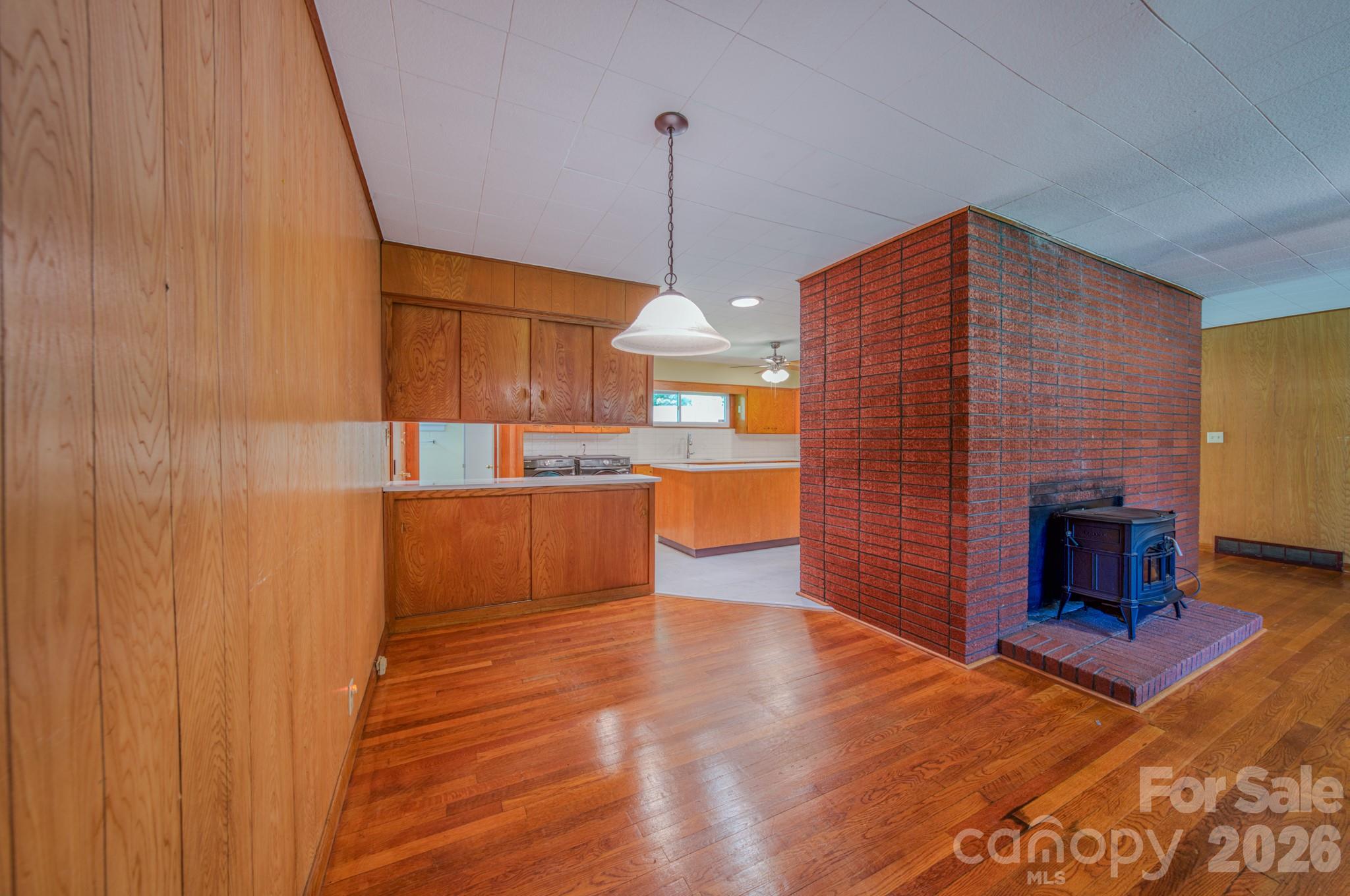 105 Alexander Avenue Swannanoa NC 28778