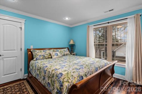 170 Kenway Loop Mooresville NC 28117