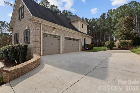 170 Kenway Loop Mooresville NC 28117