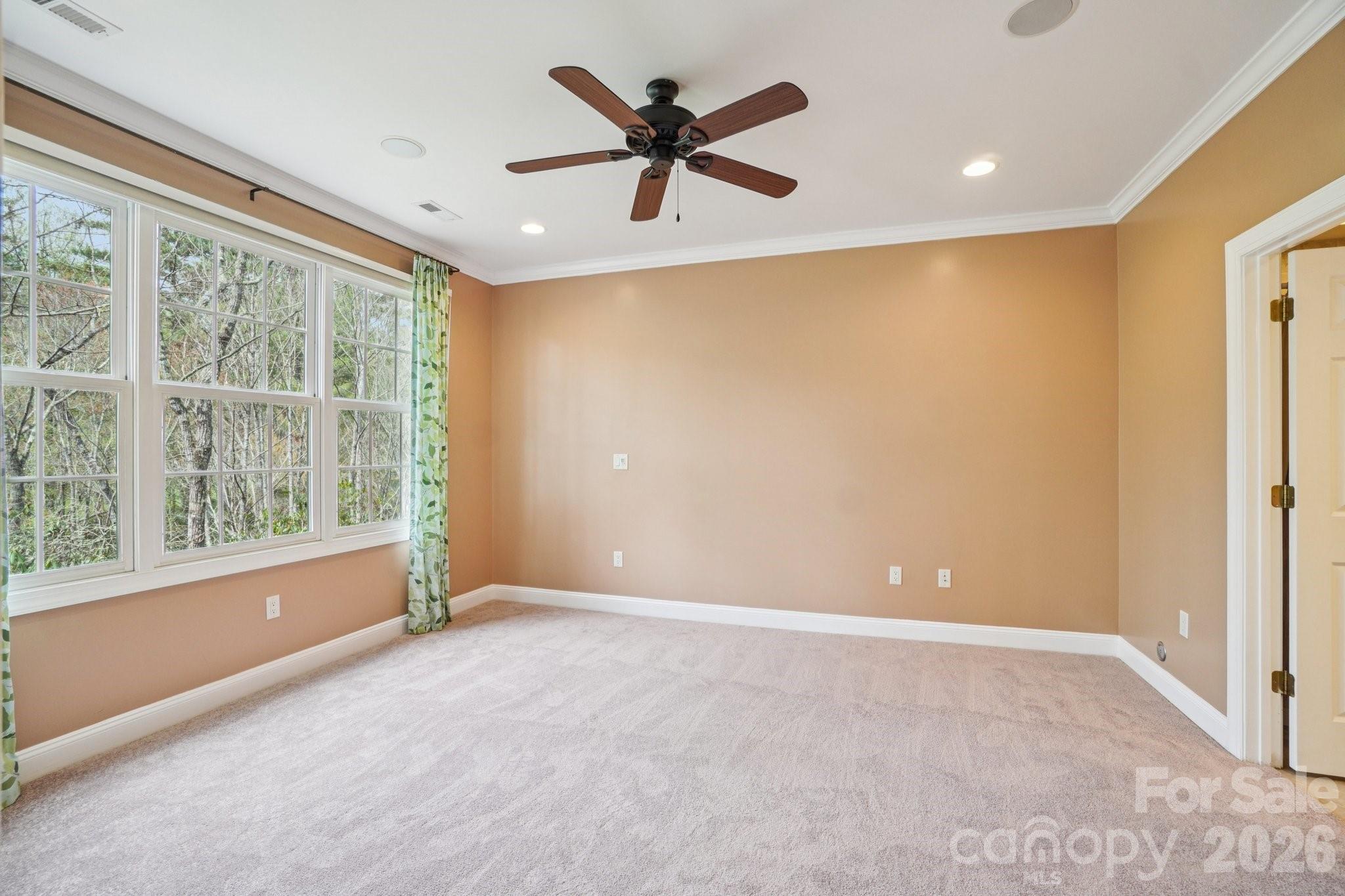 304 Pine Forest Trace Hendersonville NC 28739