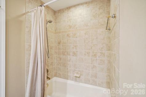 304 Pine Forest Trace Hendersonville NC 28739
