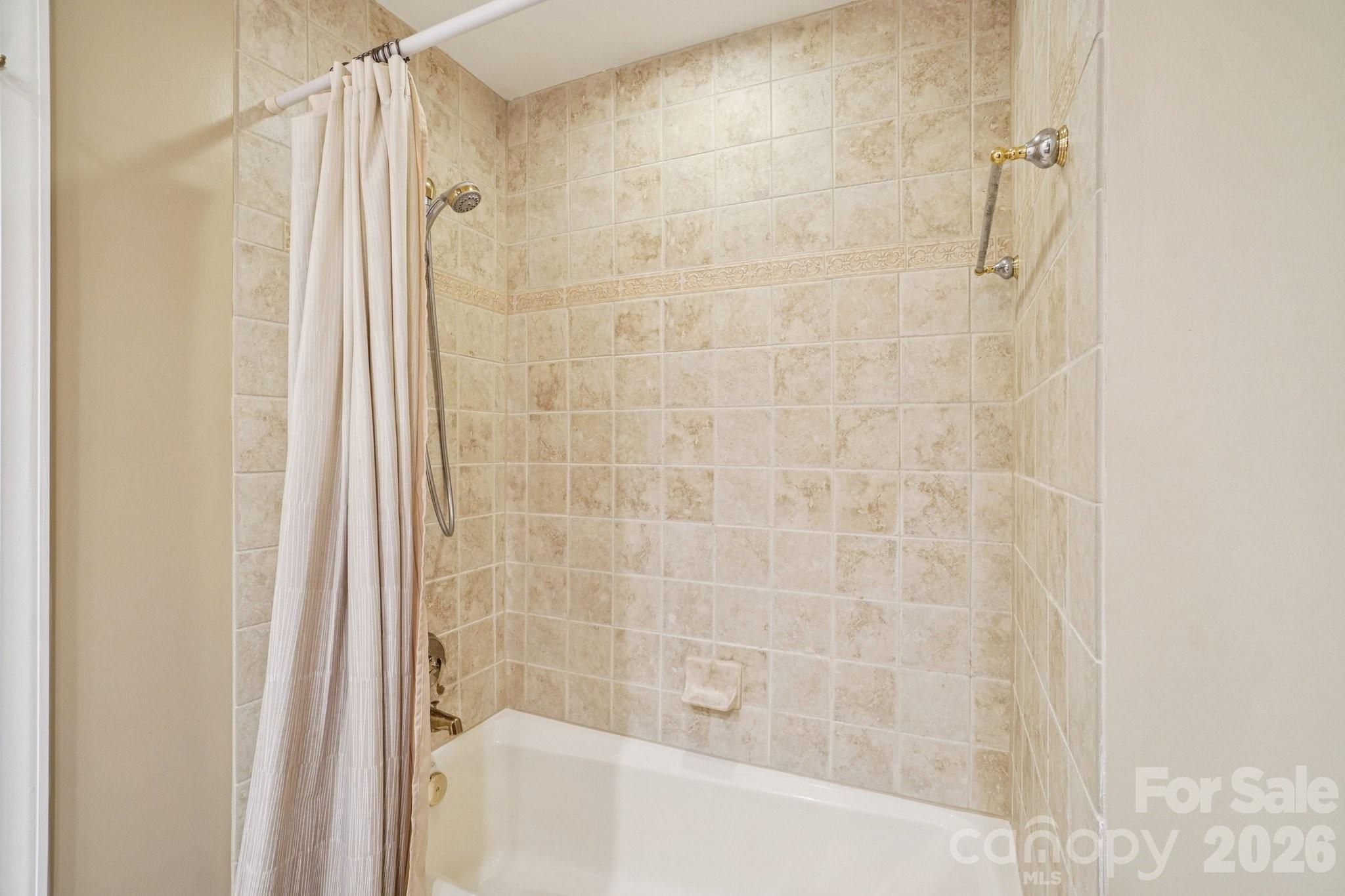 304 Pine Forest Trace Hendersonville NC 28739
