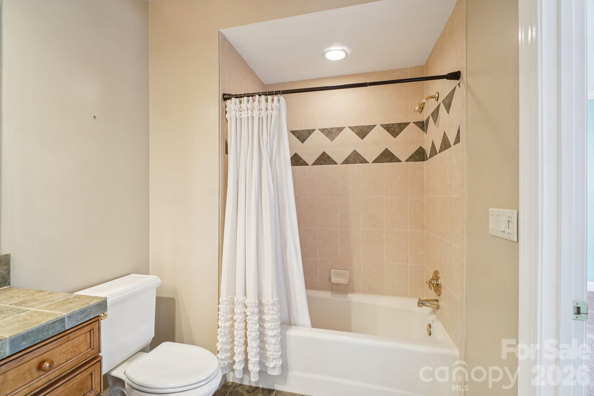 304 Pine Forest Trace Hendersonville NC 28739