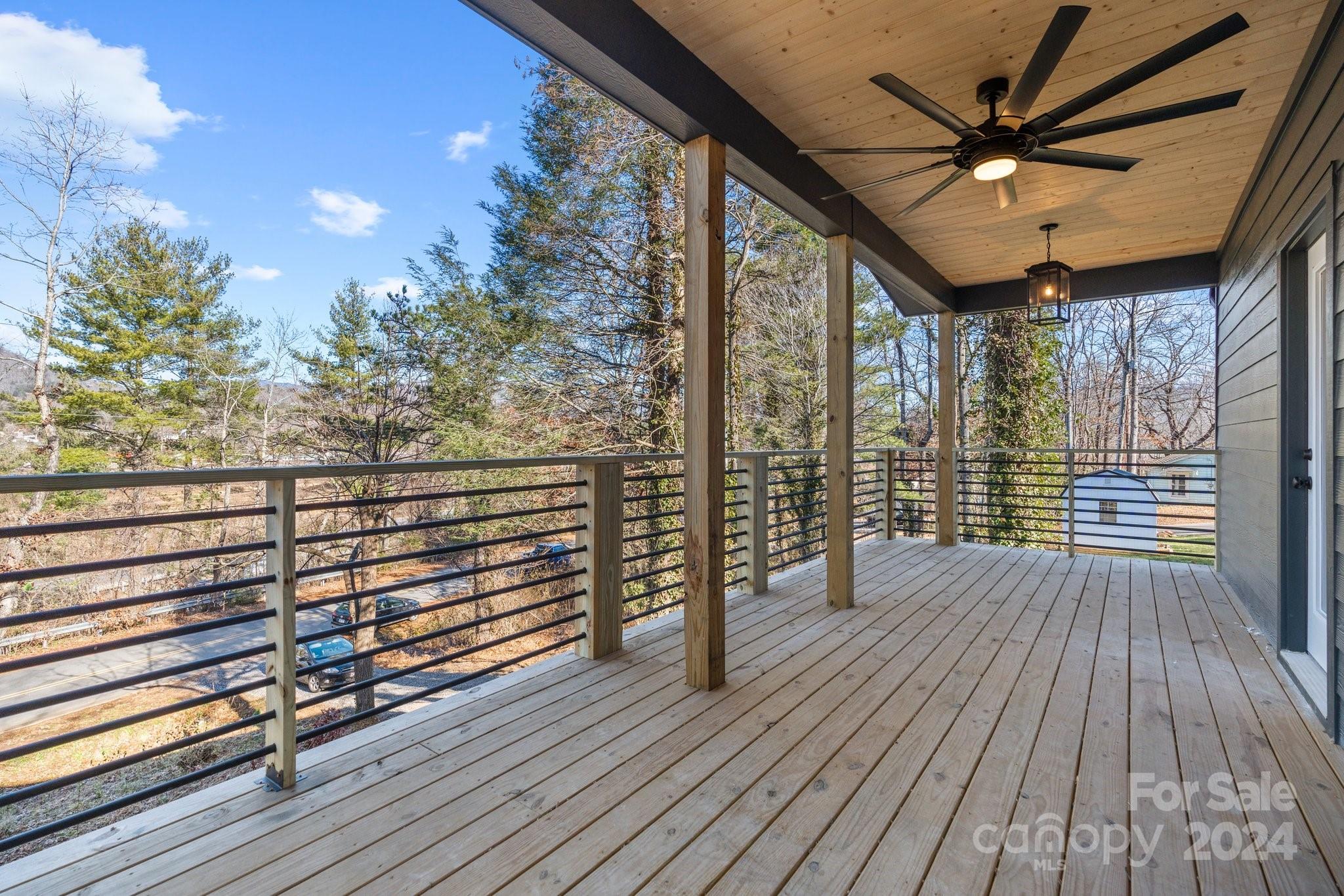 32 Access Road Black Mountain NC 28711