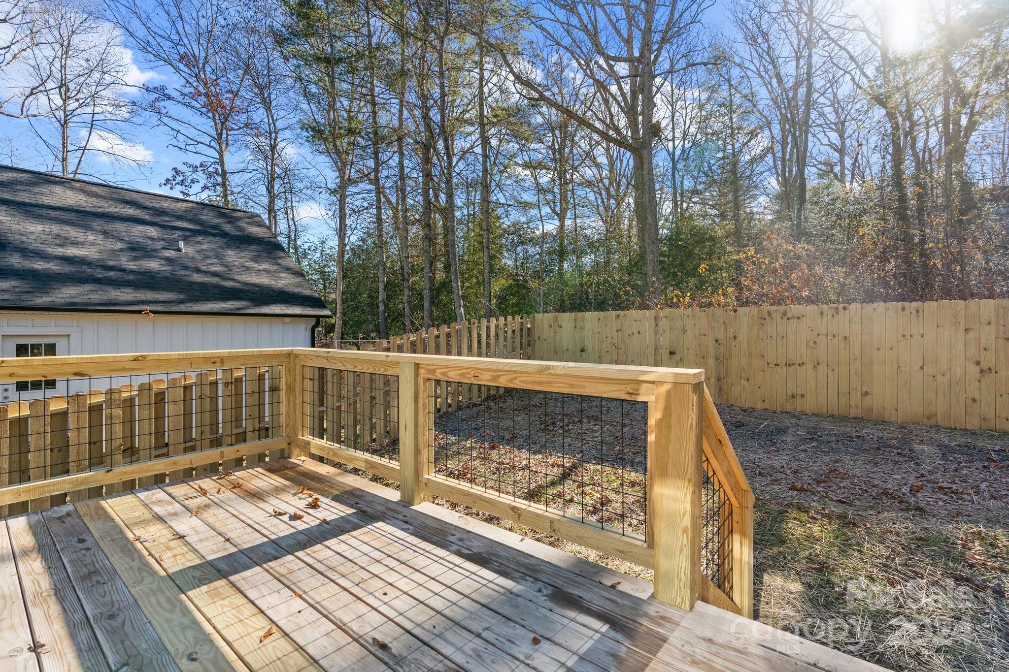 32 Access Road Black Mountain NC 28711