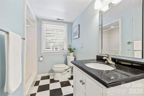 207 Byswick Place Charlotte NC 28270