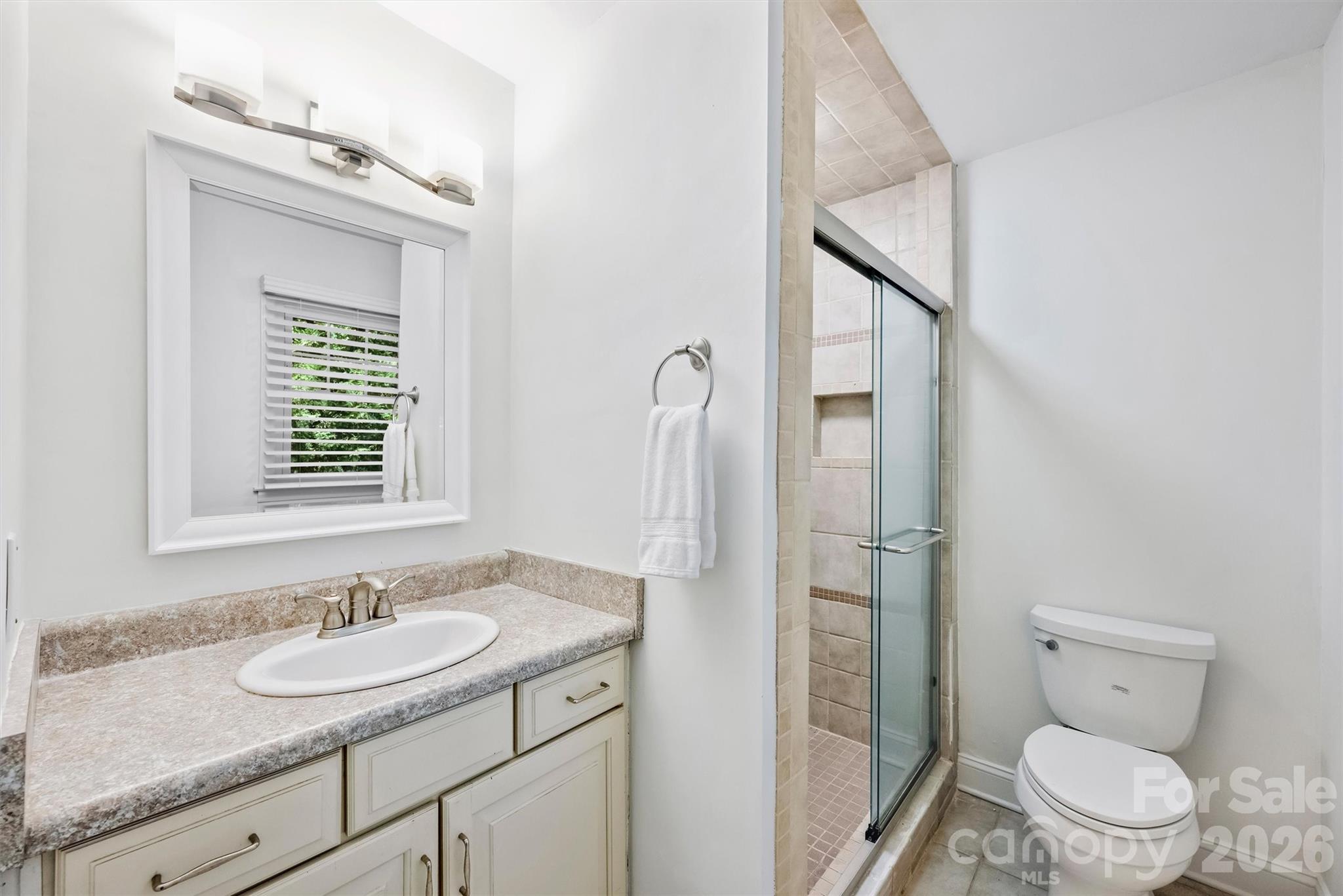 207 Byswick Place Charlotte NC 28270
