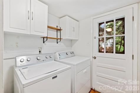 207 Byswick Place Charlotte NC 28270