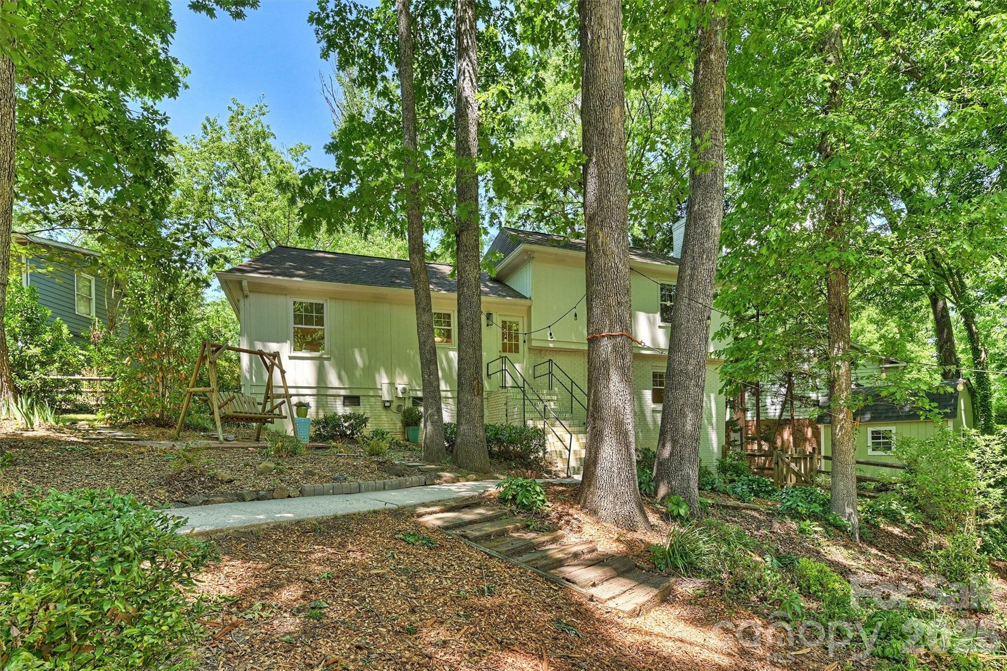 207 Byswick Place Charlotte NC 28270